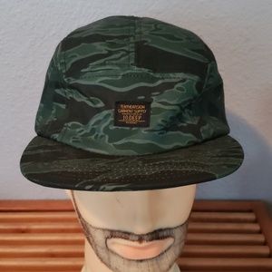 5 panel hat